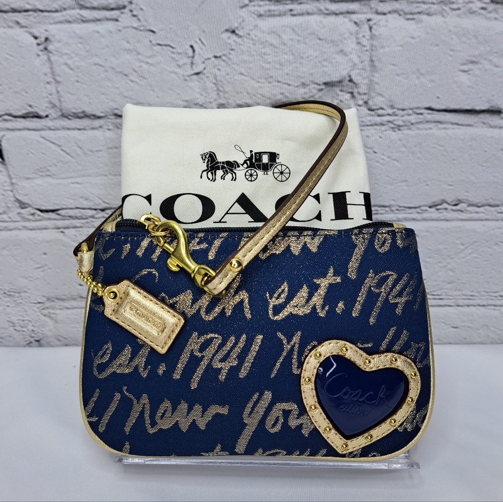 'COACH' 'POPPY' SIGNATURE SCRIPT LUREX JACQUARD WRISTLET & DUST BAG SET - Picture 2 of 15